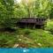 Secluded Oasis w Hot Tub, Screened-in Porch, WiFi!