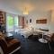 M M Central Apartments - Free Parking - Vintage Style