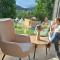 Pura Vida Mountain Glamping-tiny houses and tents
