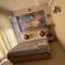 Blue Mans Rooms - Near Prem Mandir & ISKCON