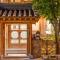 Gyeongju Hanokstay Darak