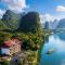 Yangshuo River Lodge Hotel--English speaking team&Swimming pool&Activties organized&Free pick up from Airport or TS over 3 nights