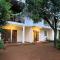 Hotel mango tree nearest Adam's peak