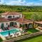 Villa Montona