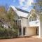 Wattle Villa 9 - Idyllic Beachfront Haven at White Sands