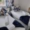 Urban Escape - Stylish 3Bedroom in Watford Center