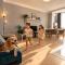 Rose apt South Park - Free Public Parking, Mountain View, self check-in, near metro, stores, family-friendly