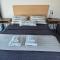Southern Suites B8