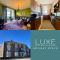 The Beach Front Apartment, Amazing Frontline Sea Views