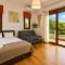 Suite Acropolis Serres Parking EV Next to Center