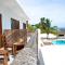 Moonshine Uroa Boutique Hotel