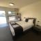 Dooley's Tavern & Motel Springsure
