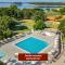 Arena Hotel Holiday
