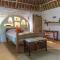 Distant Relatives Ecolodge & Backpackers