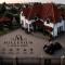 Millenium Castle Sibiu - Parking on Site - BIKERS' Haven in the Heart of Romania's Legendary Roads - Rest in Comfort #