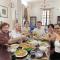 Tuna Homestay Hanoi & Experience