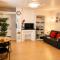 Central Paris, Quiet Apartment in Le Marais AC and near Metro