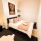 Room 2 Shared House 10 min from Center