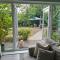 Luxury Self-Catering and Sauna - Oaks Rest