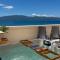 TreA Accomodation Rooftop Jacuzzi Apartment