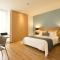 Hotel bh Parque 93