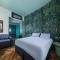 Scarlet Hotel
