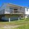 UN CHALET EN BOIS A LA PLAGE