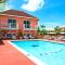 Shields Negril Villas