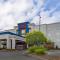 Hampton Inn & Suites Atlanta Airport West Camp Creek Pkwy