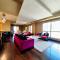 Artistic Penthouse with Sea view