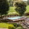 Adoro Hotel