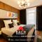 Bach Apartments