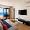 Ocean Mirror Apartment