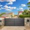 House Monteci 1378