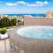 LA88 Bayview Penthouse with Jacuzzi