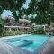 Caracoa Resort