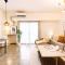 City Hotel Namba Suites