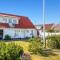 Apartment Evangelina - 350m from the sea by Interhome