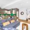 2 Bed Apartment near Barbican & Farringdon FREE WIFI by City Stay Aparts London
