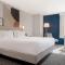 Spark by Hilton St Louis Southwest