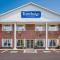 Travelodge by Wyndham Amherst