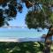 HighTide, 142 Sandy Point Rd - romantic getaway on the waterfront