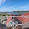 Westhill Guesthouse, Balcony with lagoon view, pool, close to centre, quiet