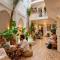 Riad Green Vines