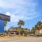 Beachfront Palms Resort Galveston, an Ascend Collection Hotel
