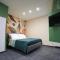 Didinas room