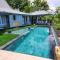 THE KAYU MANIS villa