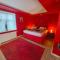 4S - Red Autumn Suite
