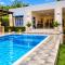 Casa bella de campo Wifi billar piscina bolirana !privado!