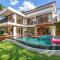 Luxury 3BR Villa With Private Rice Field View - Hubuddha III